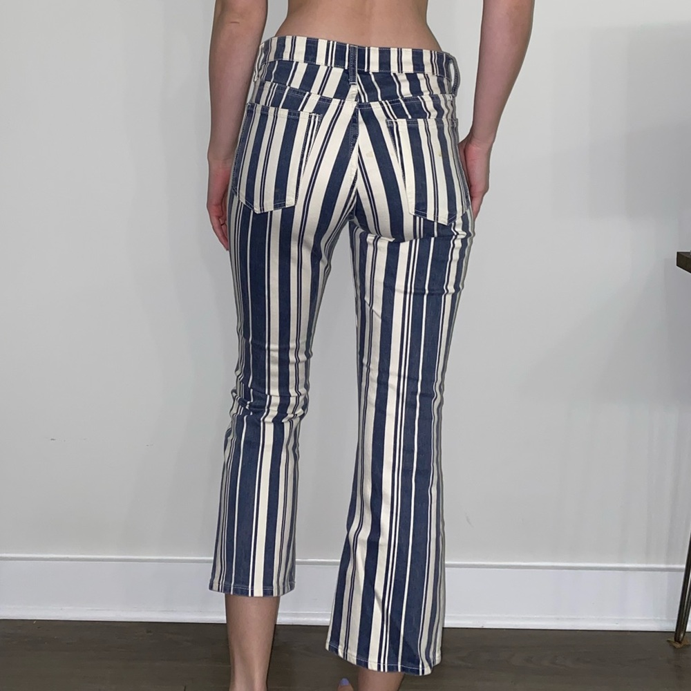 Lucky Brand Navy/White cropped flare Jean